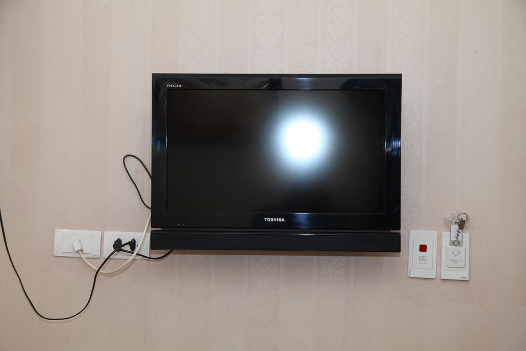 Apec 2 Hotel Ханой Екстериор снимка